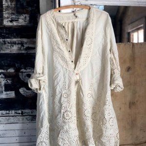 Magnolia Pearl Antique White Cotton Eyelet Shirt - OS